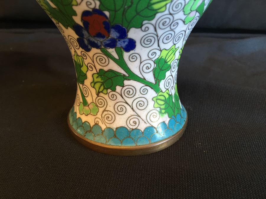 Pair Of Chinese Cloisonne Vases [Photo 3]