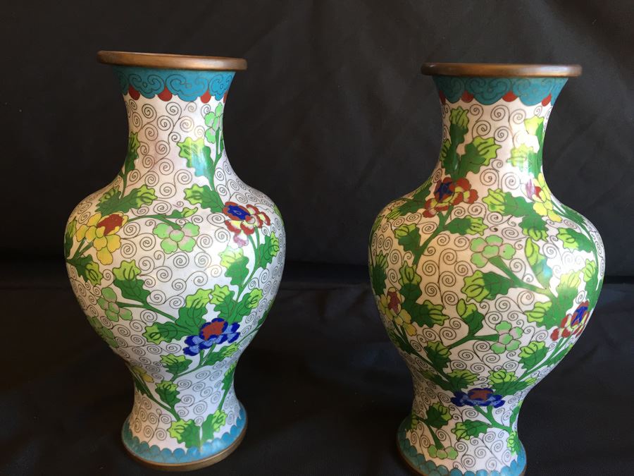 Pair Of Chinese Cloisonne Vases [Photo 4]