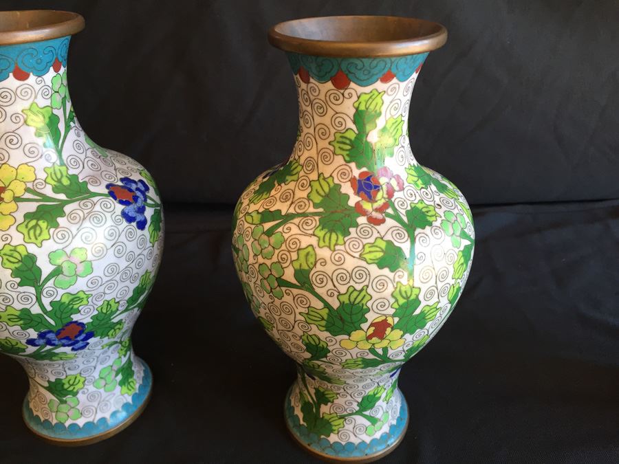 Pair Of Chinese Cloisonne Vases [Photo 10]