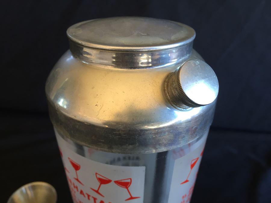 Vintage Mid-Century Glass Cocktail Martini Liquor Mixing Shaker With Recipes [Photo 3]