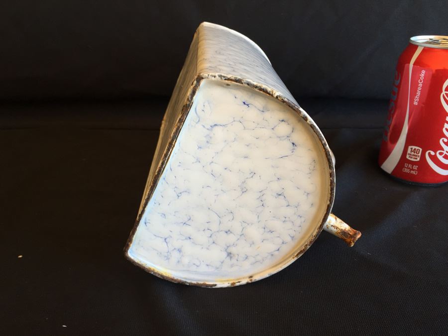 Vintage French Enamel Irrigator [Photo 7]