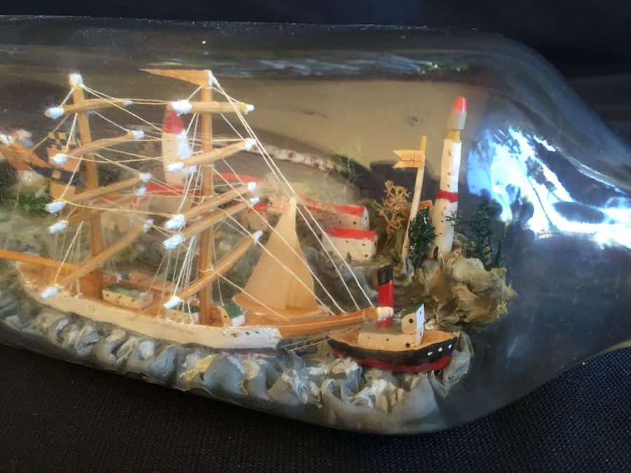 Village Diorama Ships In A Bottle Incredible Detail [Photo 3]