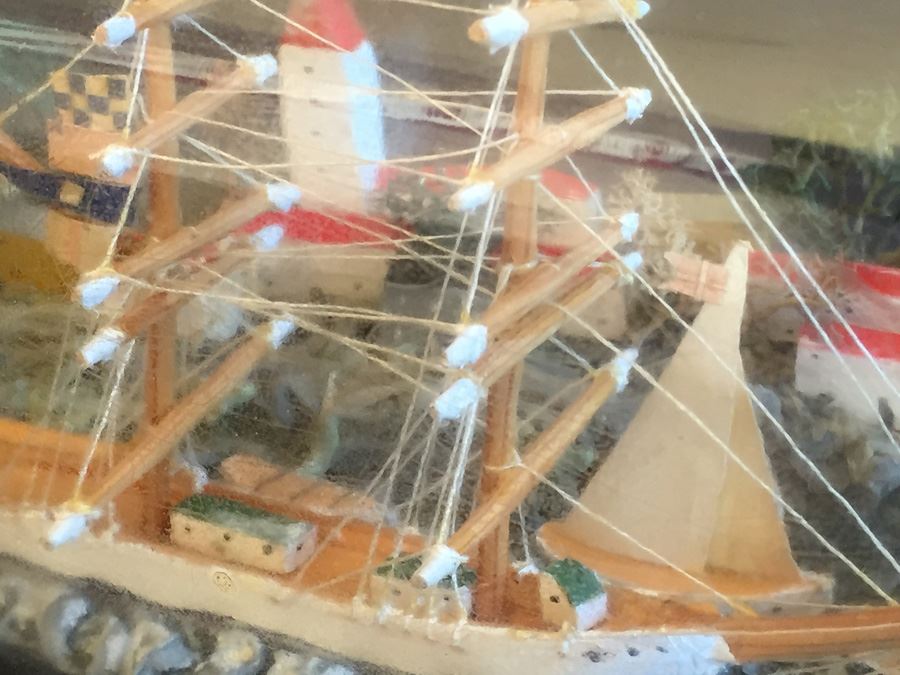 Village Diorama Ships In A Bottle Incredible Detail [Photo 6]