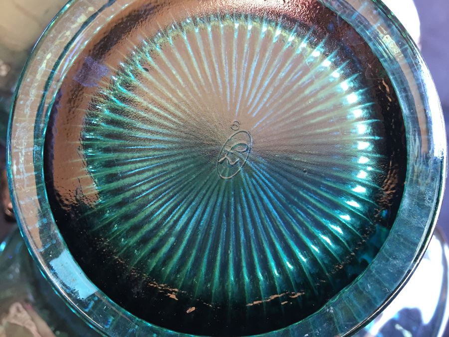 Pair Of Green Fenton Glass Baskets [Photo 9]