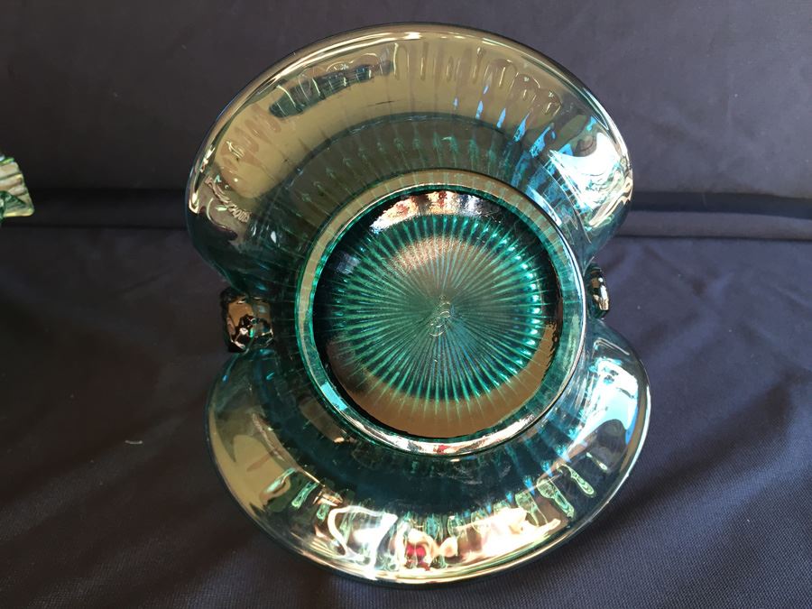 Pair Of Green Fenton Glass Baskets [Photo 8]