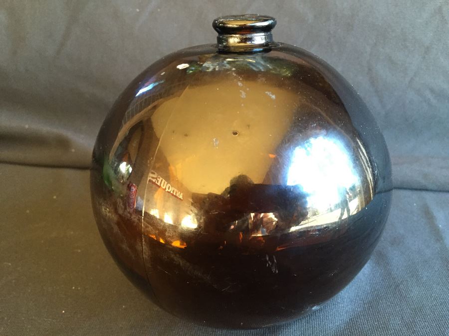 Old Hand Blown Round Bottle [Photo 8]