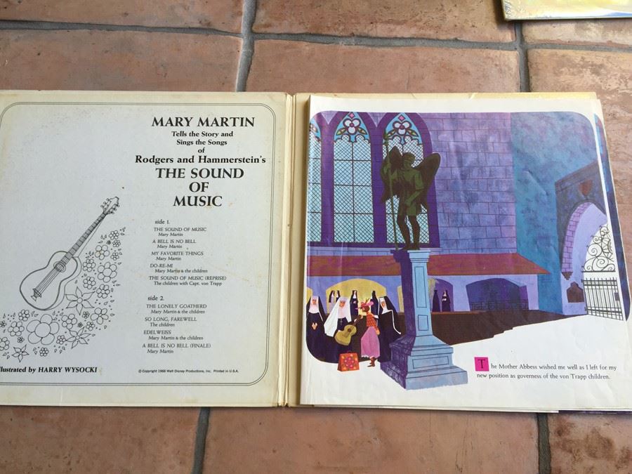 Mary Martin Tells The Story And Sings The Songs Of Rodgers And Hammerstein's The Sound Of Music - Disneyland ‎- ST 3936 [Photo 2]