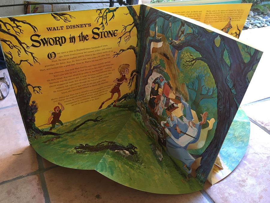 Walt Disney's Sword In The Stone - Disneyland ‎- ST-4901  [Photo 2]