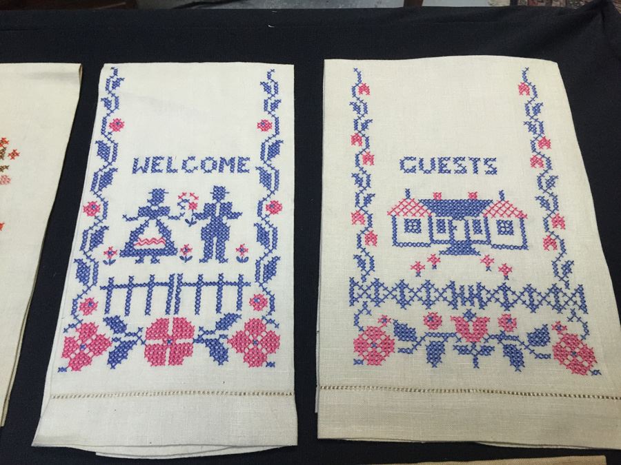 Assorted Linen Lot [Photo 11]