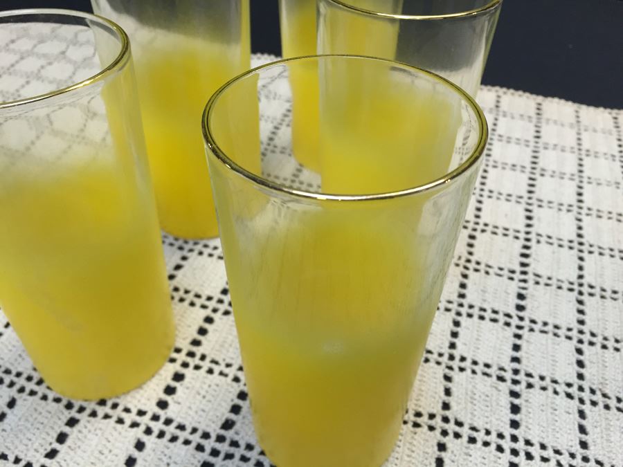 Vintage Yellow Glass Lot [Photo 5]