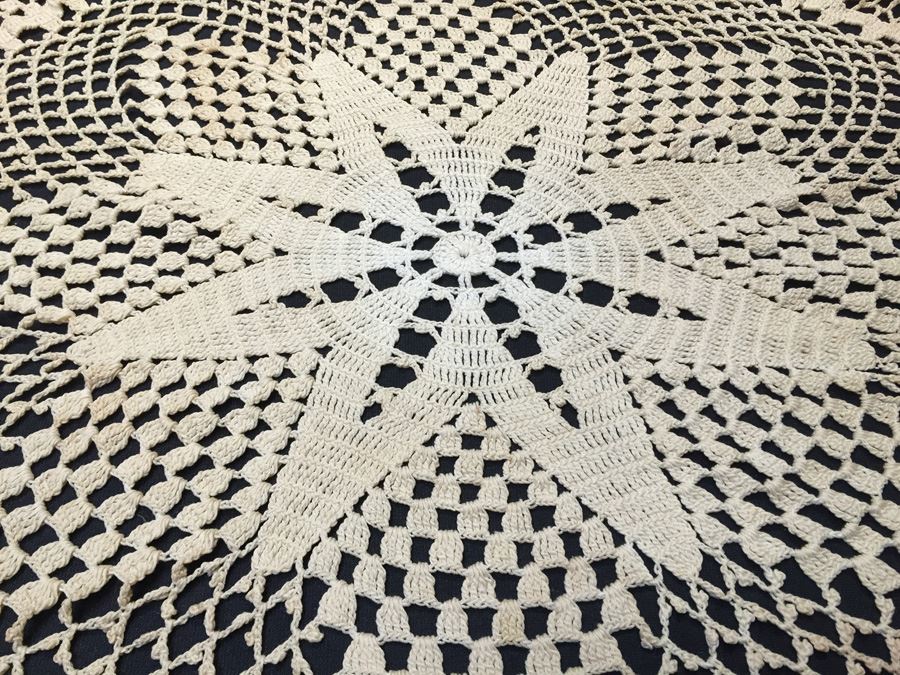 Crochet Linen Lot [Photo 27]