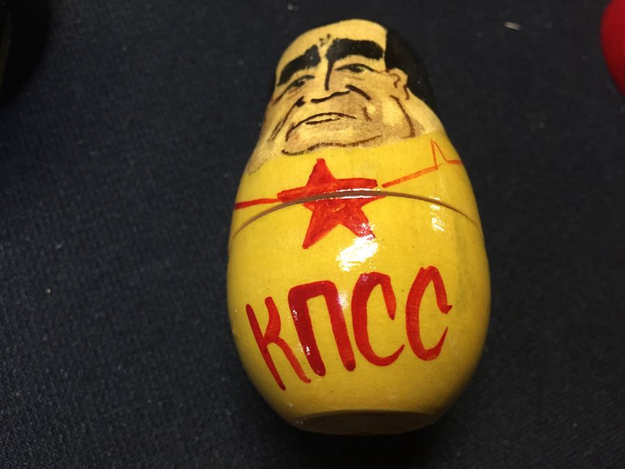 Set Of Russian President Nesting Dolls [Photo 3]
