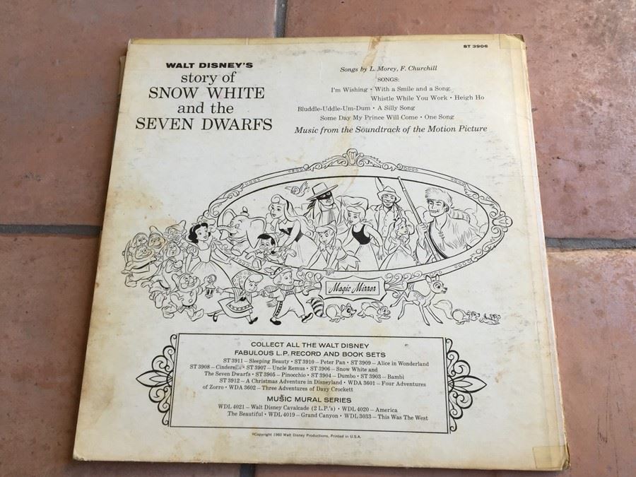 Walt Disney's Story Of Snow White And The Seven Dwarfs - Disneyland ‎- ST 3906 [Photo 4]