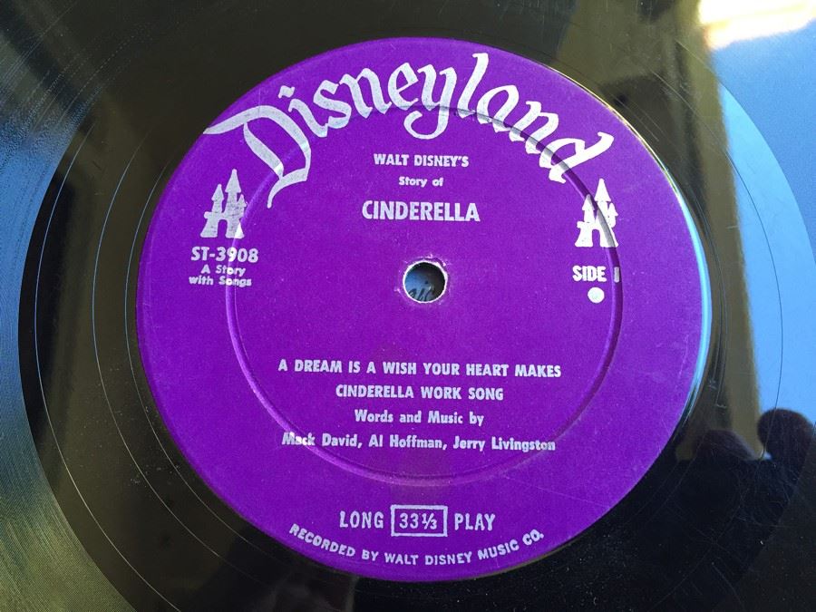 Walt Disney's Cinderella - Disneyland ‎- ST-3908 [Photo 5]