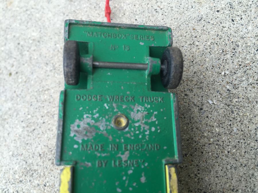 MATCHBOX Cars No. 13 Dodge Wreck Truck And No. 30 8 Wheel Crane [Photo 6]