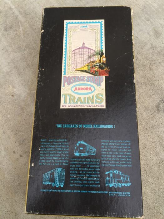 AURORA Micro-Gauge Postage Stamp Trains In Box [Photo 12]