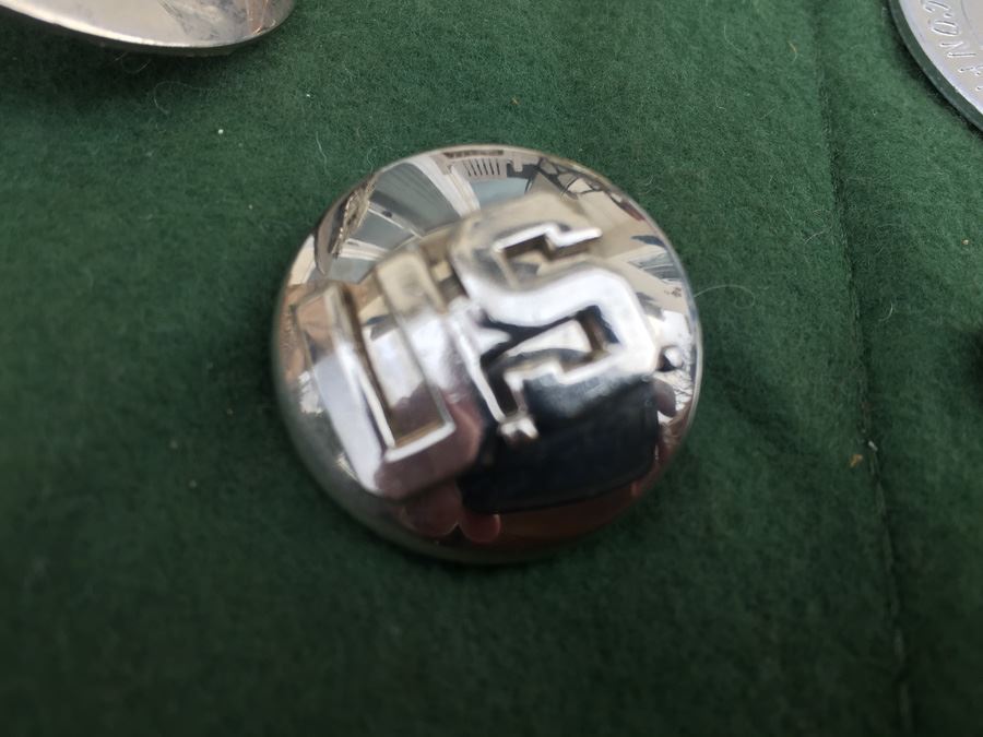 Military Lot [Photo 4]