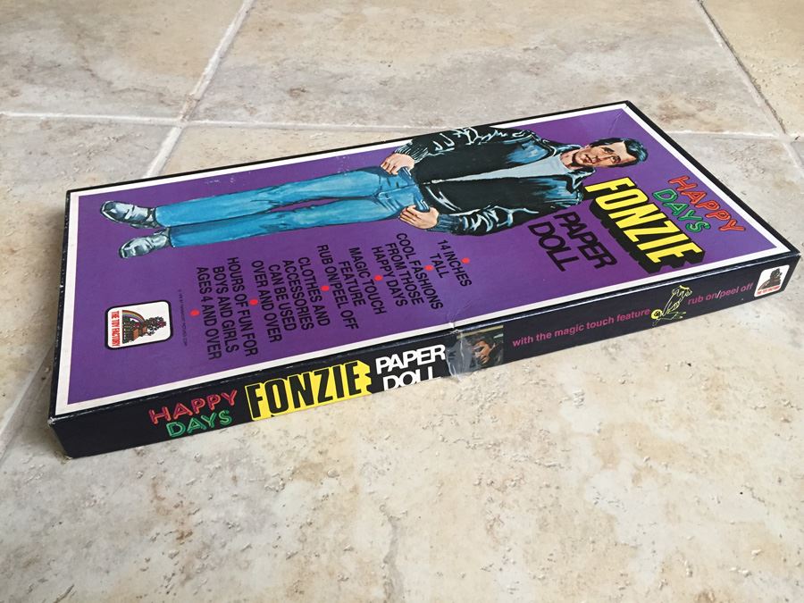 Happy Days Fonzie Paper Doll [Photo 5]