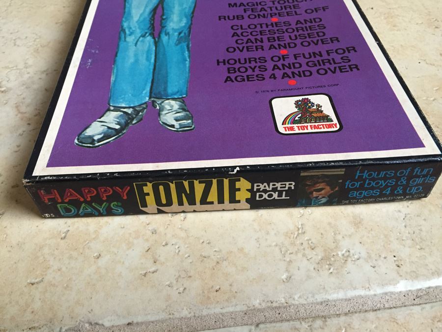 Happy Days Fonzie Paper Doll [Photo 4]