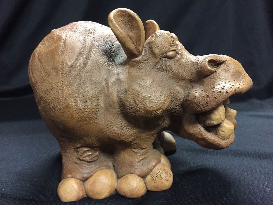 Signed 'Harvey' Hippo [Photo 2]