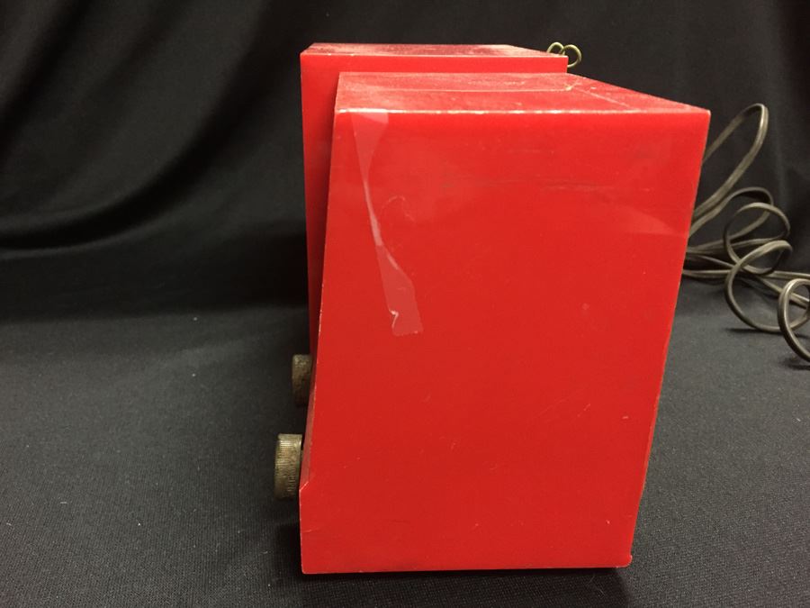 Tom Thumb Mid-Century Tube Radio Working But Doesn't Pick Up Stations [Photo 6]