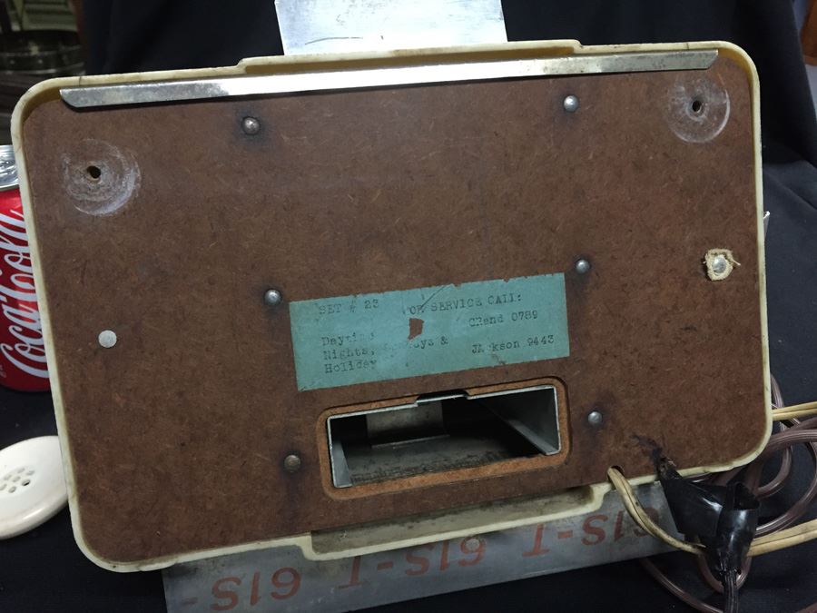 Coin-Op 10 Cent 1950's Hotel Pillow Speaker Dahlberg Radio WORKING [Photo 9]