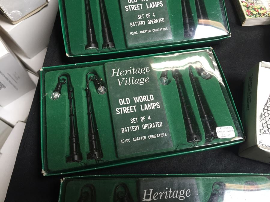 Huge Lot Of Department 56 Heritage Village Street Lights [Photo 5]
