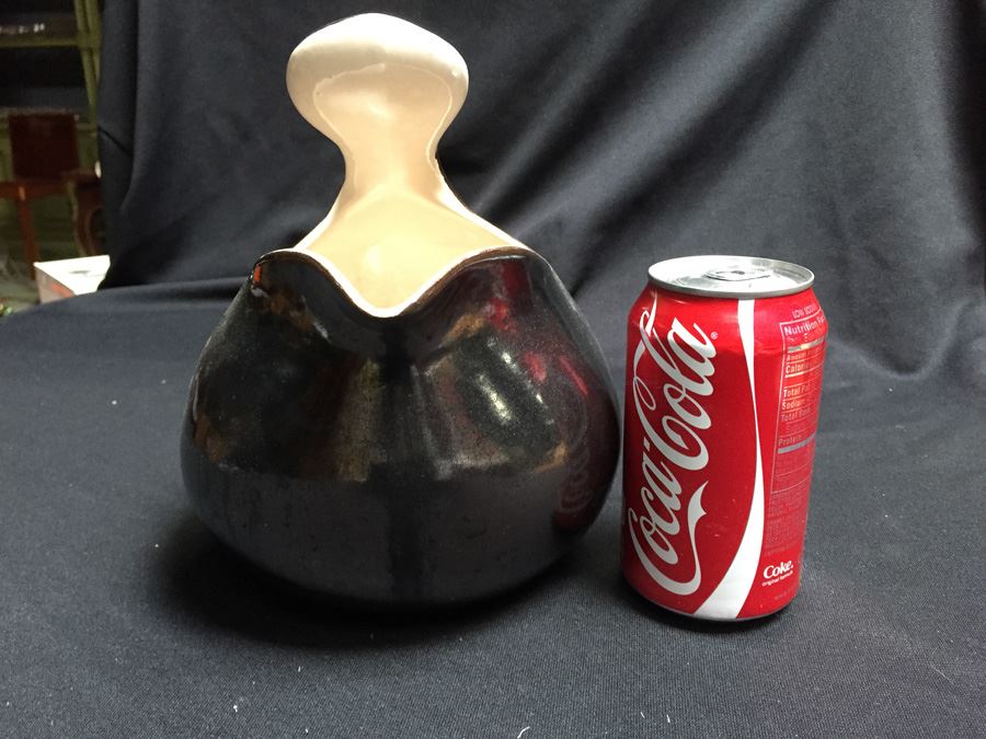Unique Modern Pitcher [Photo 4]