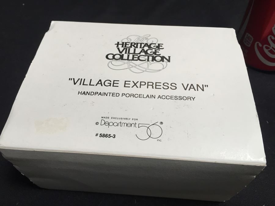 Department 56 Heritage Village Collection [Photo 2]