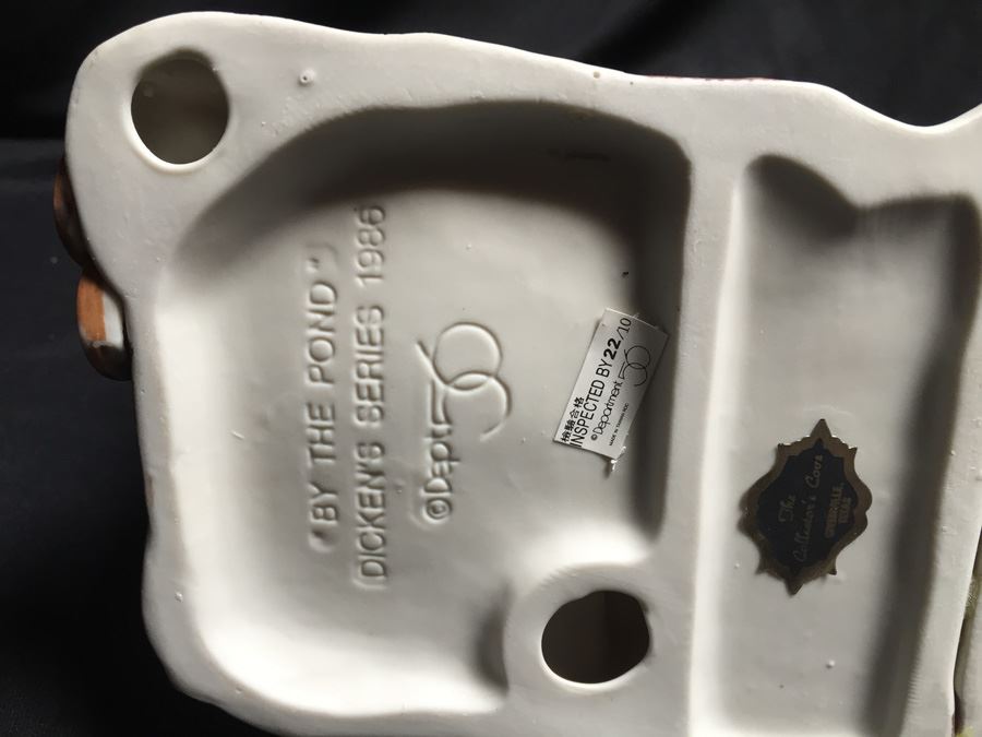 Department 56 Heritage Village Collection [Photo 9]