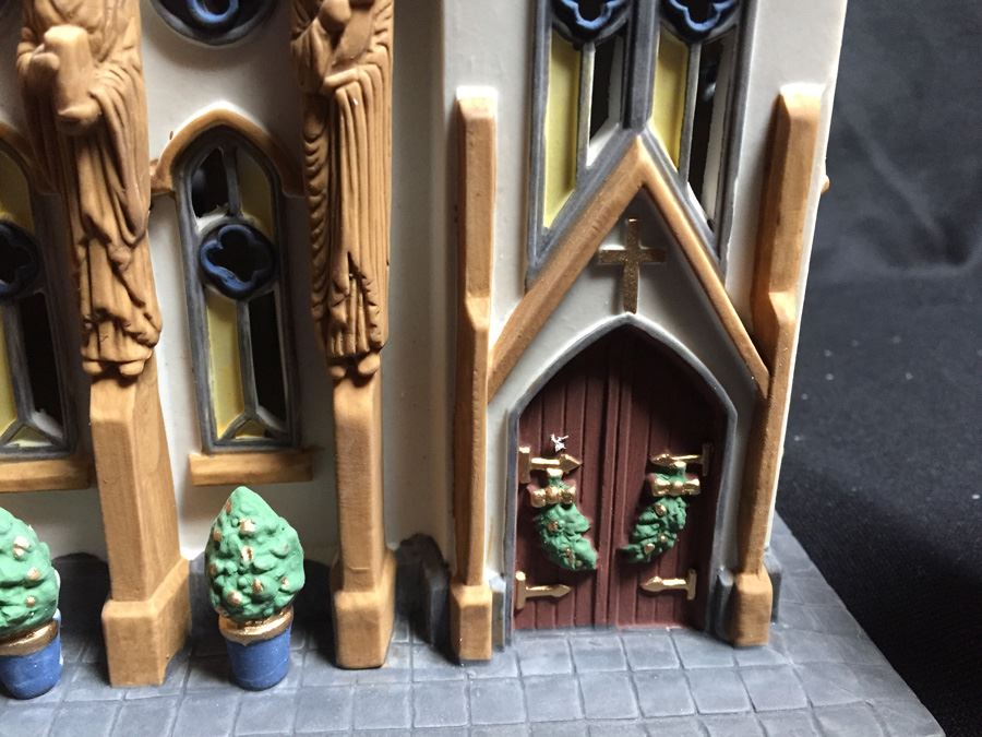 Department 56 Heritage Village Collection [Photo 6]