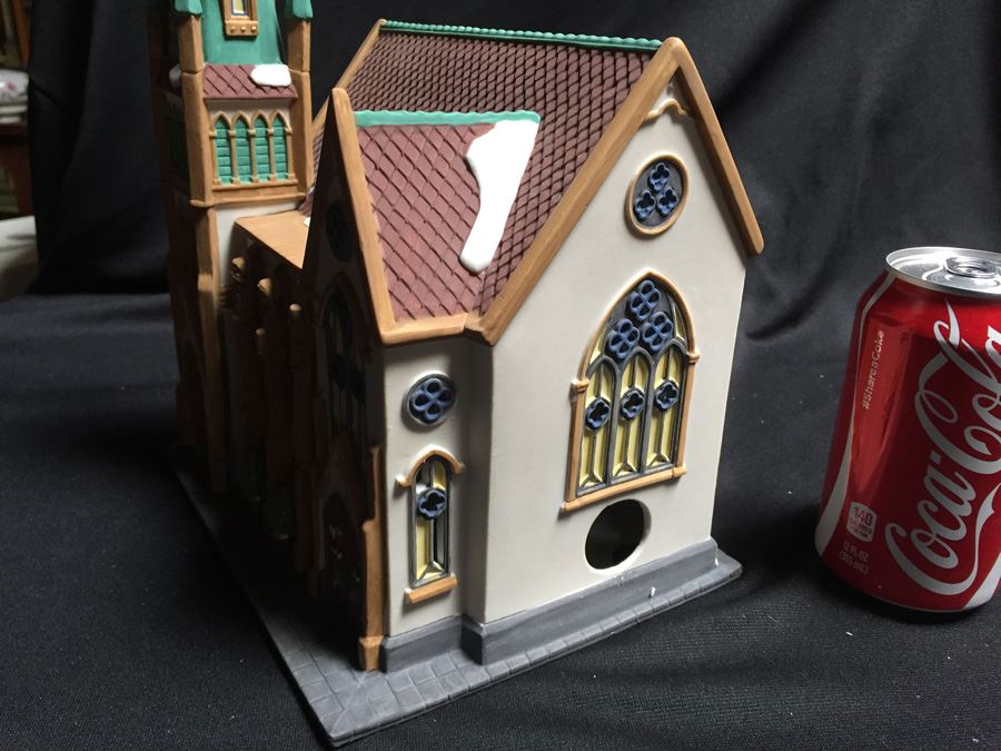 Department 56 Heritage Village Collection [Photo 7]