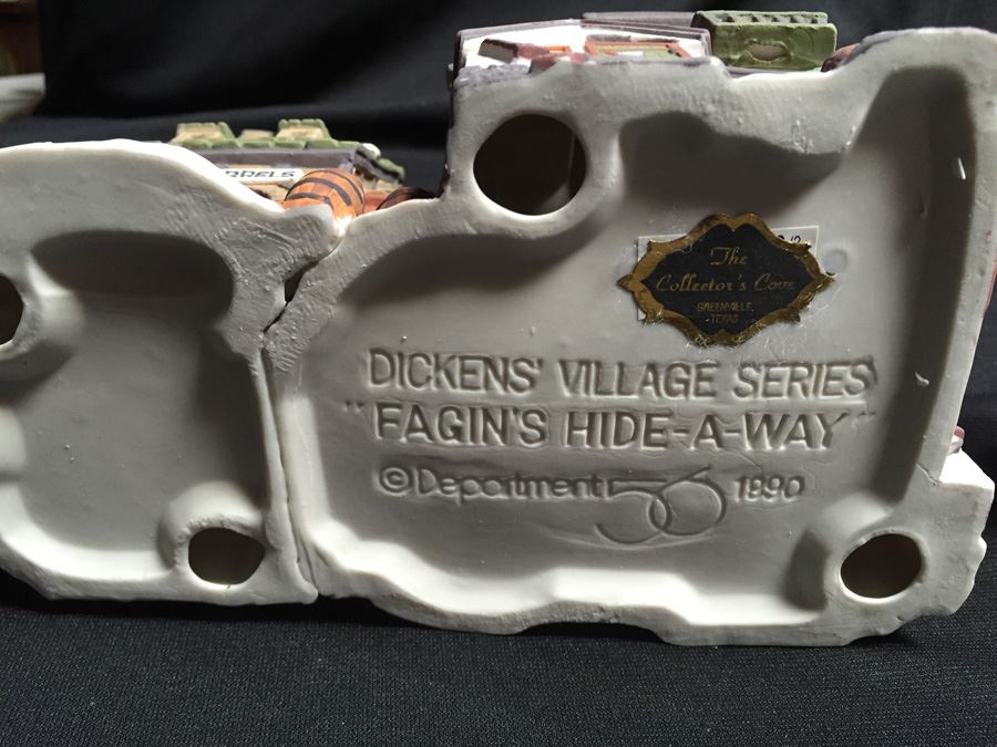 Department 56 Heritage Village Collection [Photo 11]