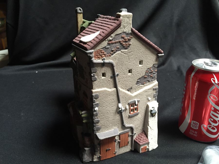 Department 56 Heritage Village Collection [Photo 6]