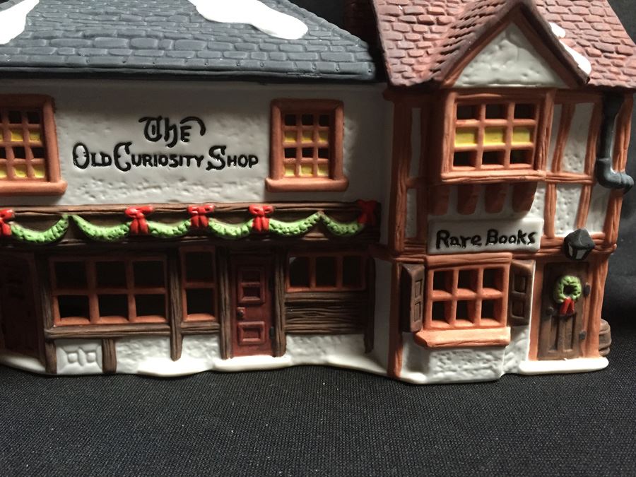 Department 56 Heritage Village Collection [Photo 5]