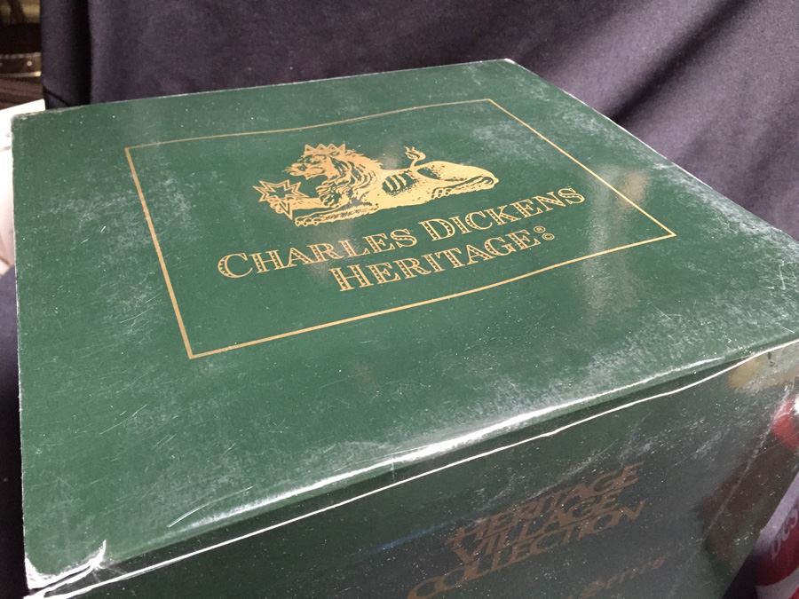 Department 56 Heritage Village Collection [Photo 2]