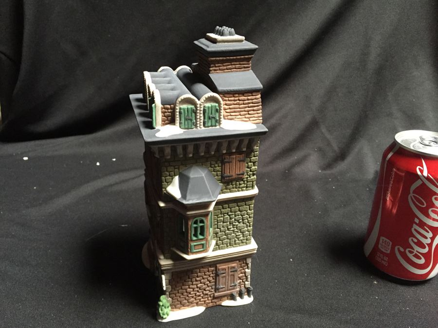 Department 56 Heritage Village Collection [Photo 6]