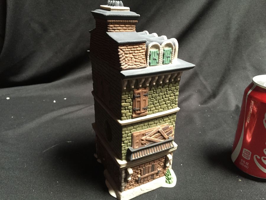 Department 56 Heritage Village Collection [Photo 8]