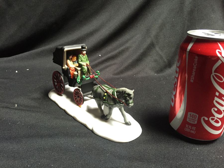 Department 56 Heritage Village Collection [Photo 3]