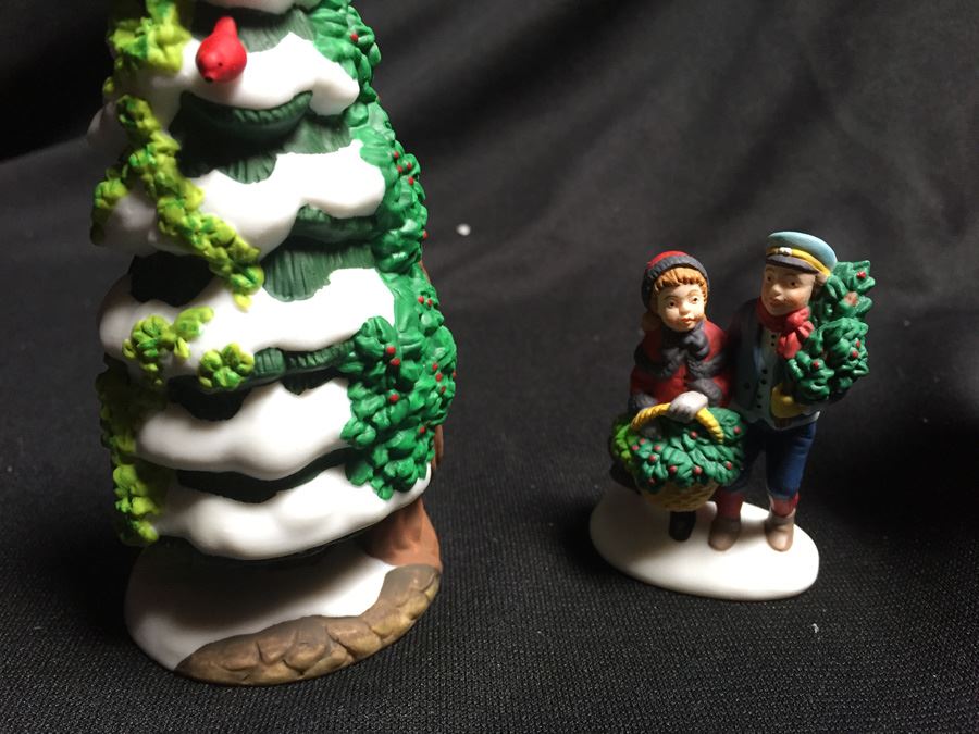 Department 56 Heritage Village Collection [Photo 5]