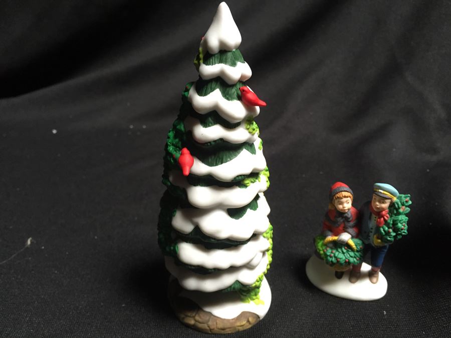 Department 56 Heritage Village Collection [Photo 7]