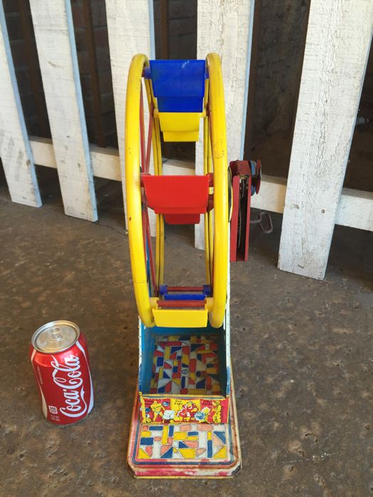 The Ohio Art Co Wind Up Tin Litho Ferris Wheel WORKING 'The Giant Ride' Estimate $75-$150 [Photo 15]
