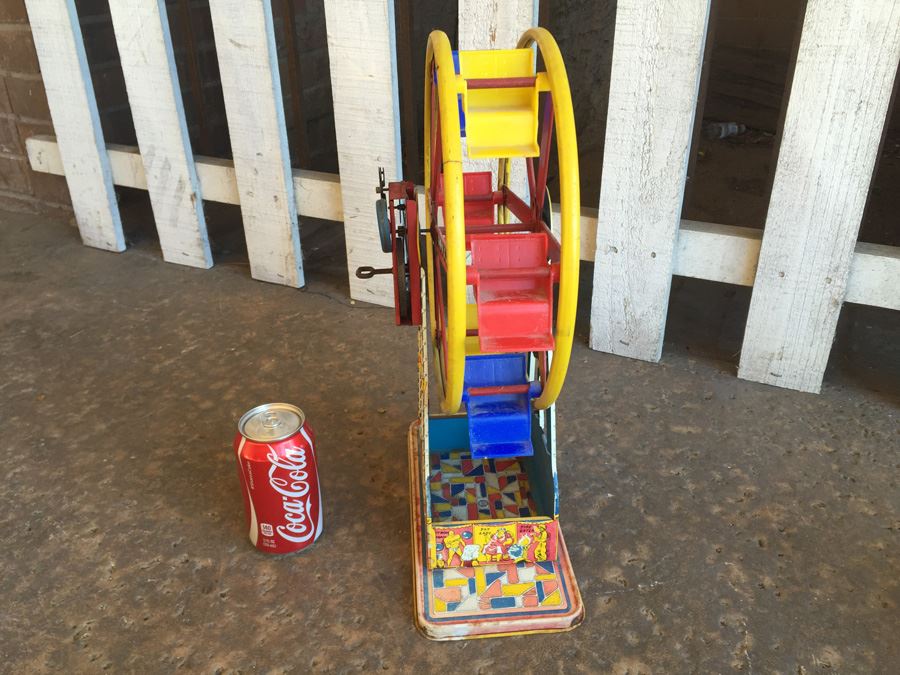 The Ohio Art Co Wind Up Tin Litho Ferris Wheel WORKING 'The Giant Ride' Estimate $75-$150 [Photo 8]