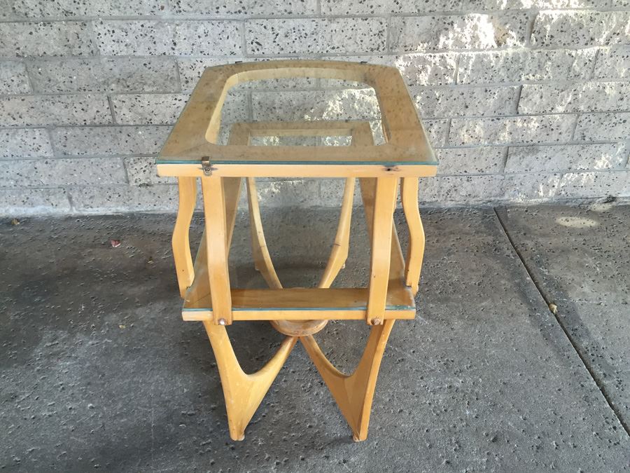 Mid-Century Modern Wood And Glass Side Table [Photo 7]