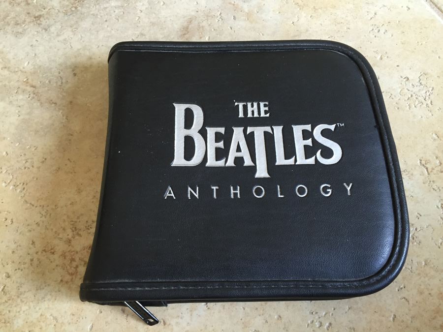 The Beatles Anthology 1995 10 CD's In Carrying Case