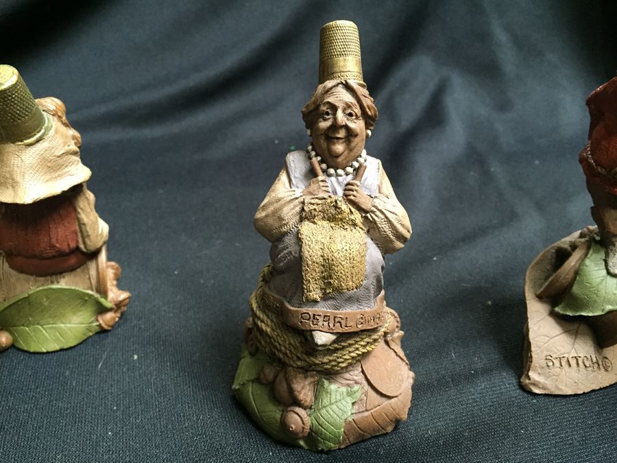 (7) Tom Clark Gnomes [Photo 15]