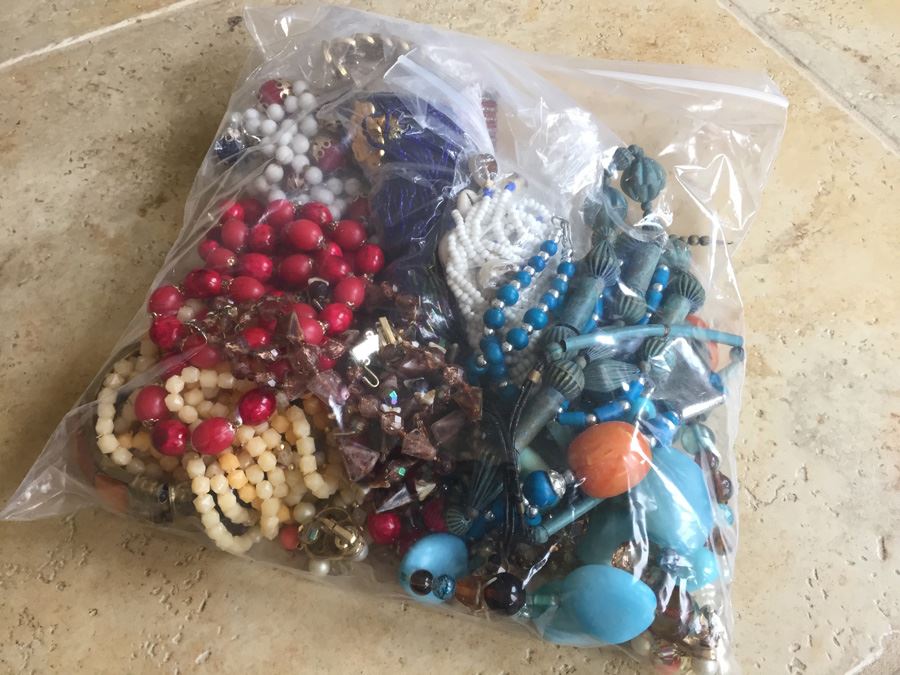 Jewelry Lot #1 - Assorted Jewelry In Large Bag [Photo 2]