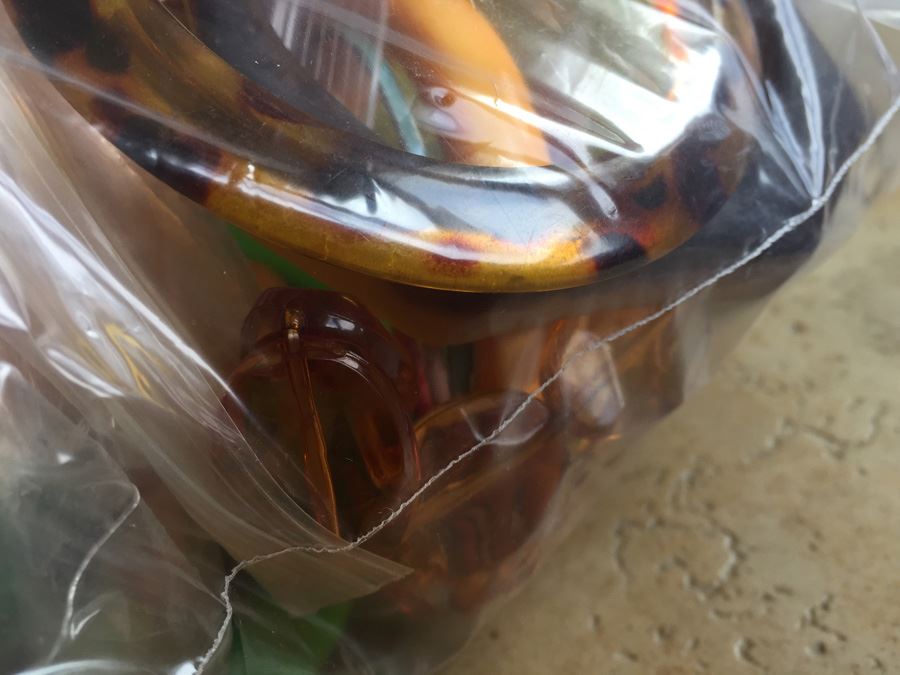 Jewelry Lot #5 - Assorted Jewelry In Large Bag [Photo 6]