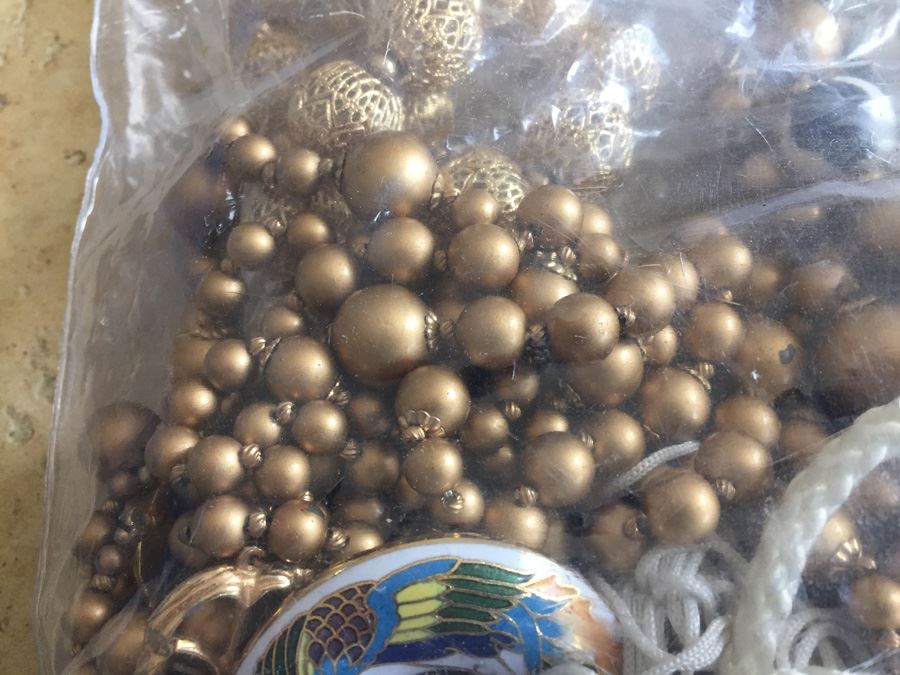 Jewelry Lot #6 - Assorted Jewelry In Large Bag [Photo 3]