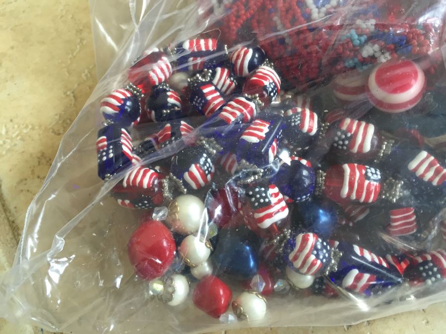 Jewelry Lot #7 - Assorted Jewelry In Large Bag [Photo 7]